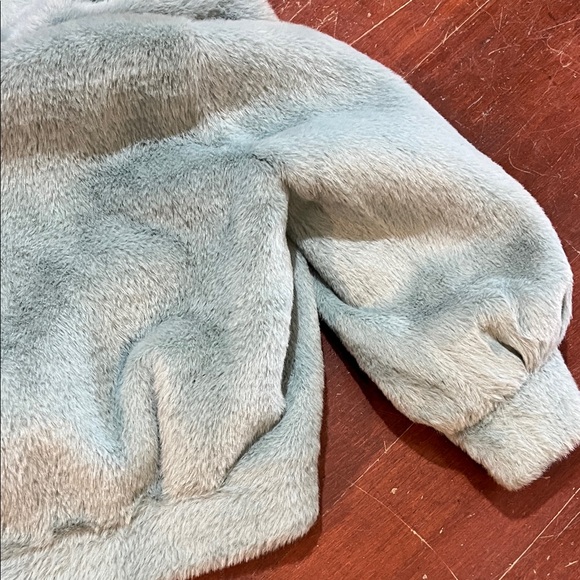 MRP Plush Faux Fur Coat - Picture 7 of 11